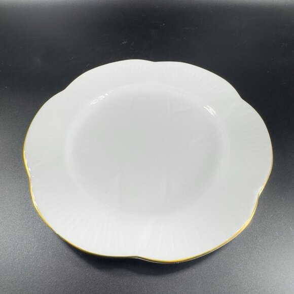 Shelley Dainty White Dish Plate Set Flower Shaped Gold Trim Set 4 Bone China Set - Picture 11 of 12